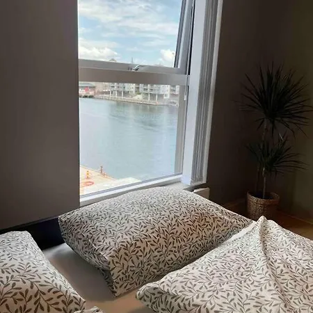 Sentrums-naer Med Sjoutsikt Apartment Bergen